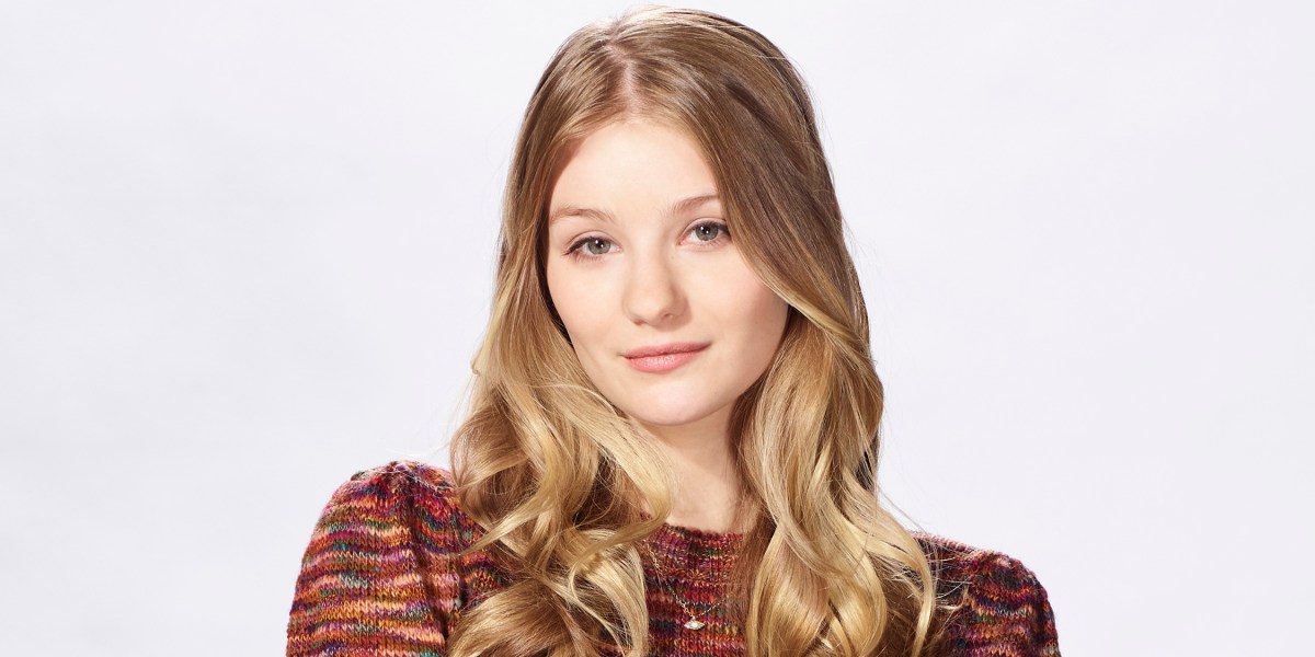 'Days of our Lives' Star Lindsay Arnold Discusses Playing a Legacy Character, Allie's Journey and Romantic Entanglements
