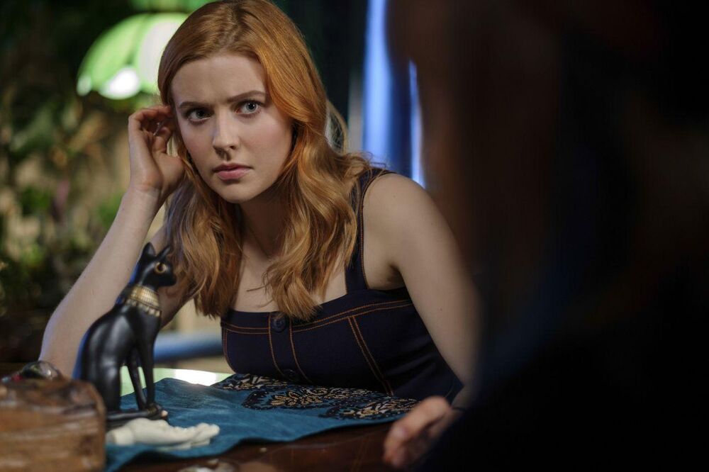 Wine and Whine: Nancy Drew 1x01/1x02 Edition