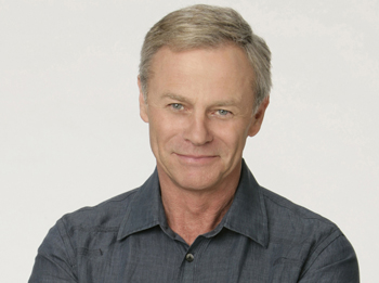 Tristan Rogers Checks Into the NightShift